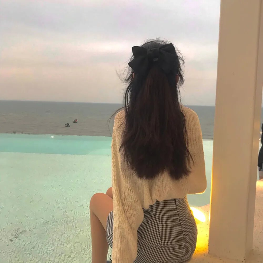 花花公子之千面女陪游